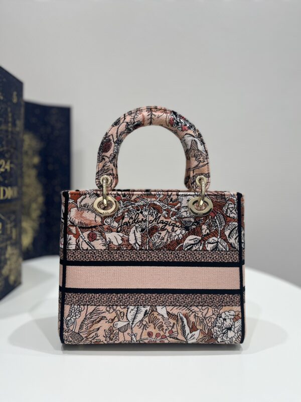 lady dior d lite flower 8