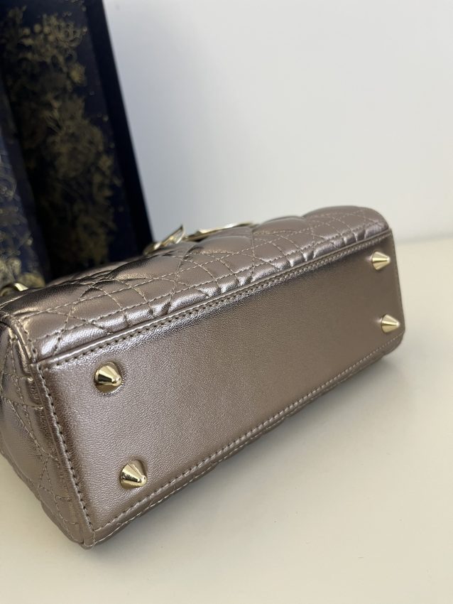 lady dior golden metallic abc 3