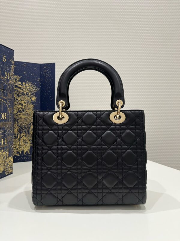 lady dior large black 5