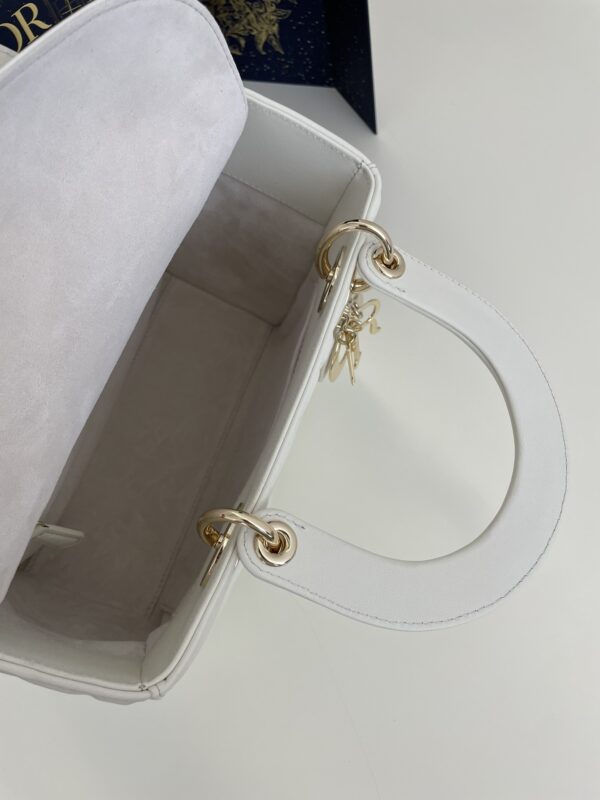 lady dior large white 3