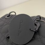 matná černá Lady Dior ABC 6