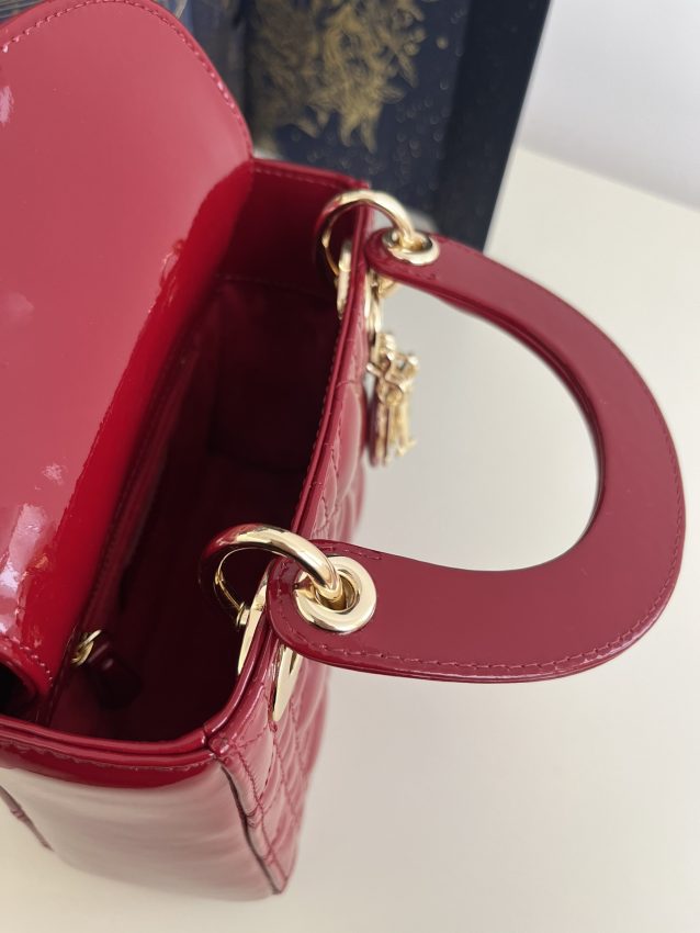 lady dior mini red patent 4