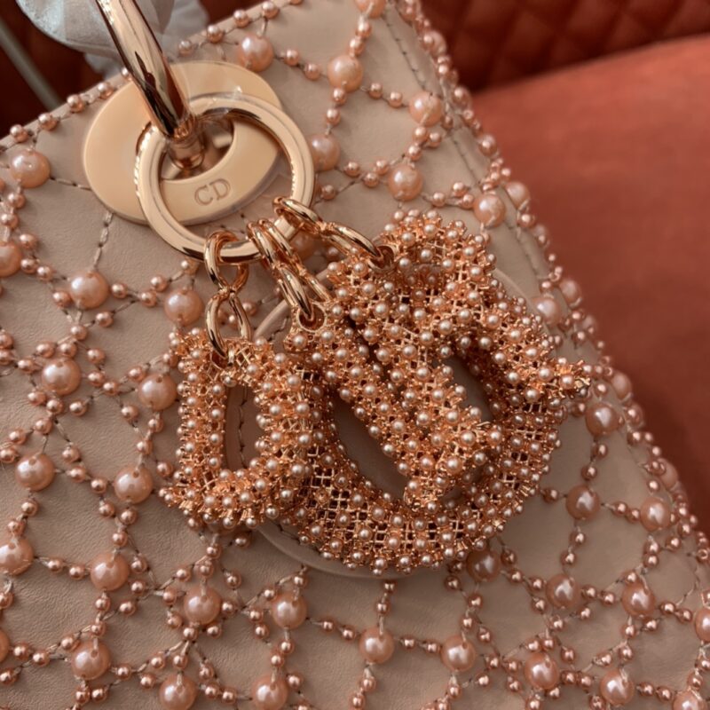 lady dior pink pearl 4