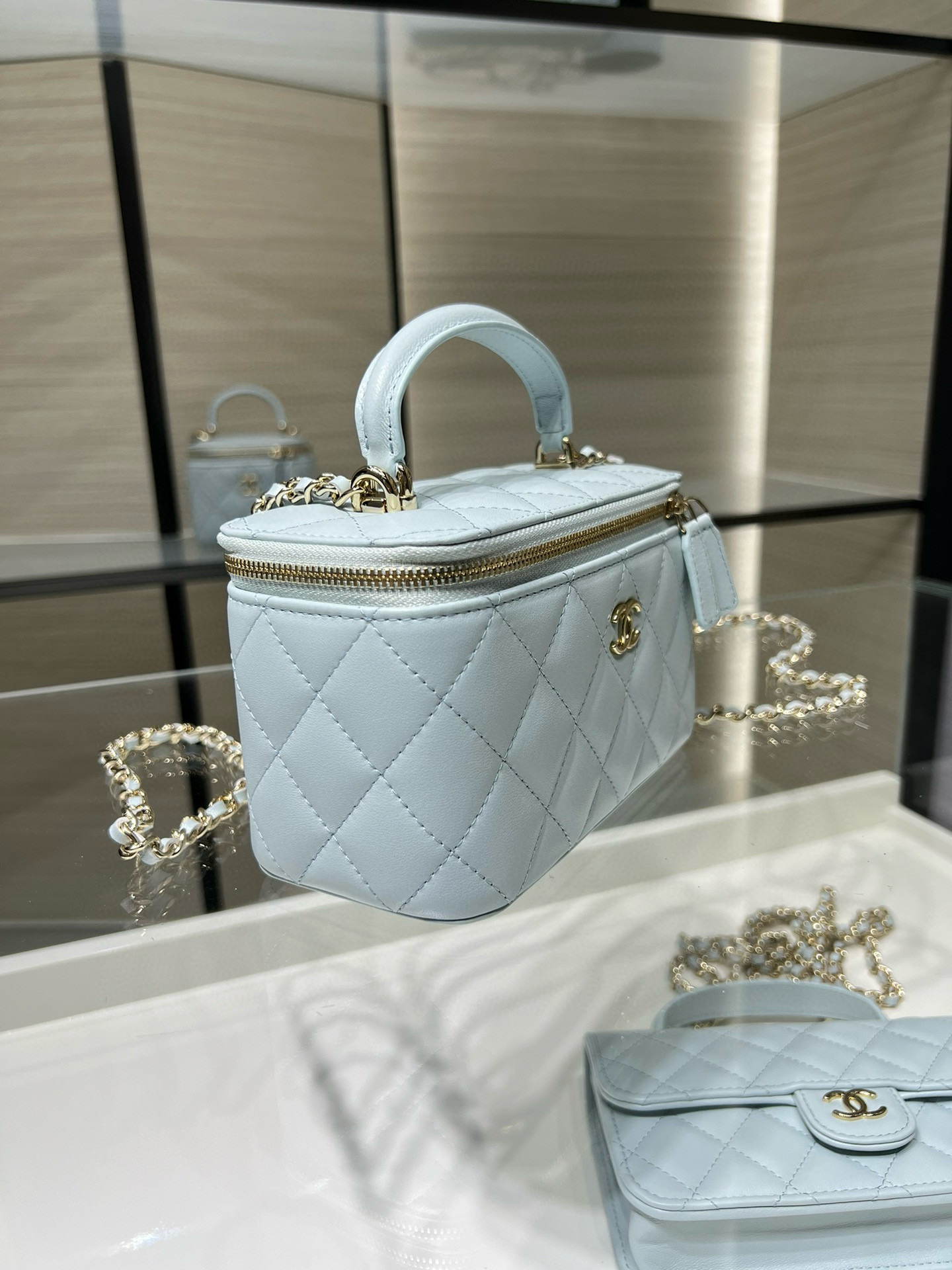 light blue (1)