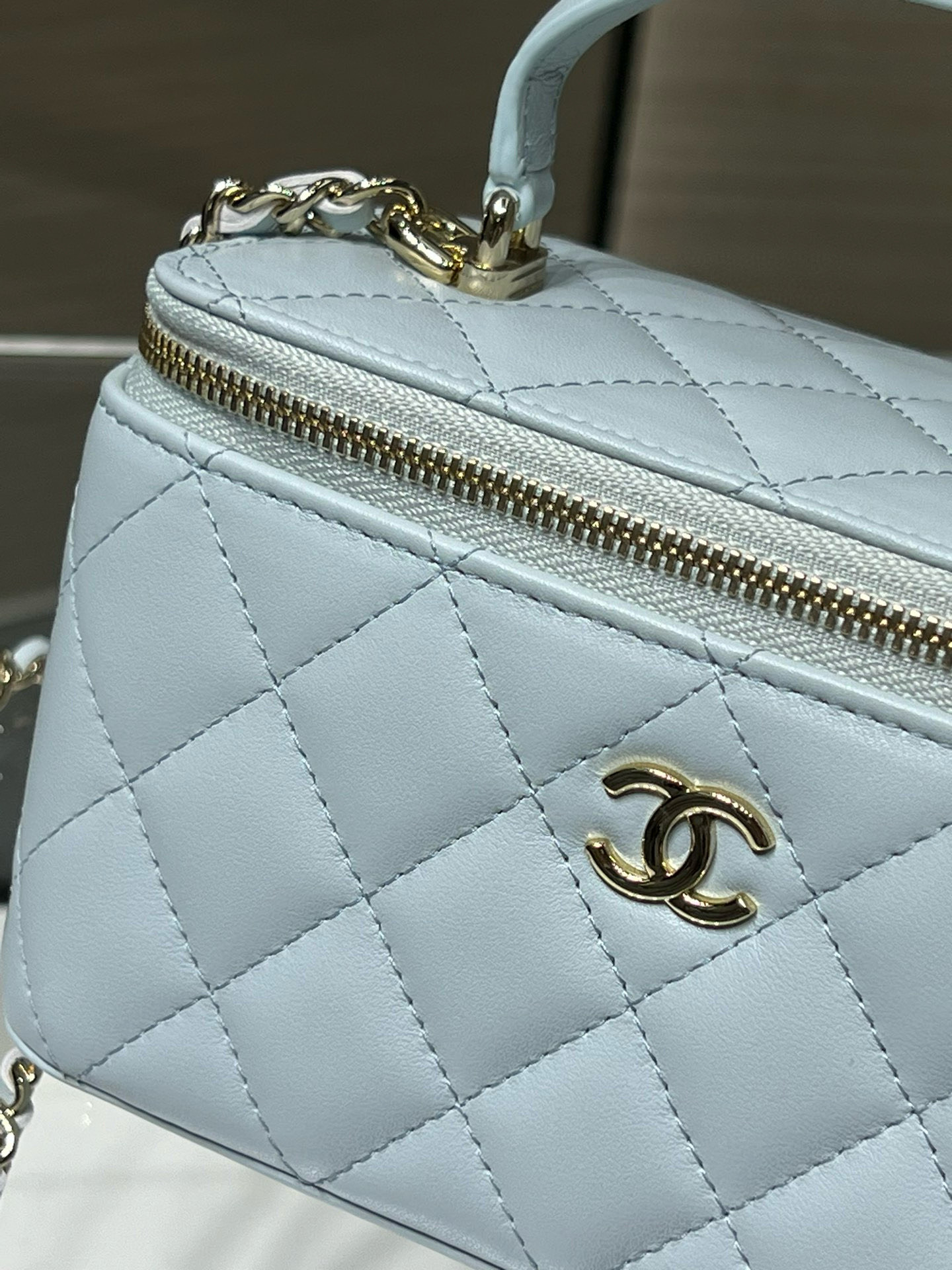 light blue (4)
