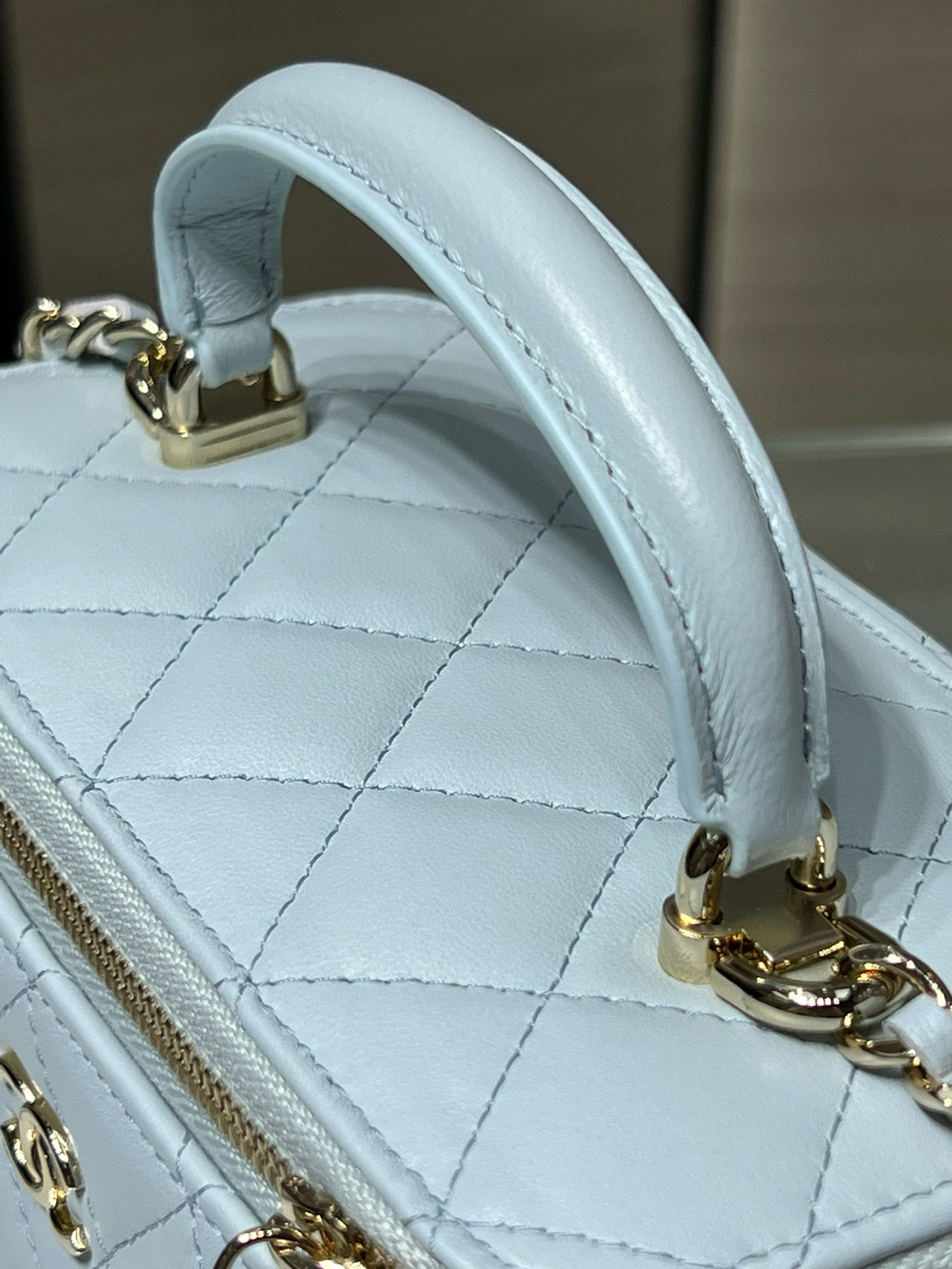 light blue (5)