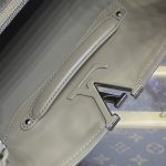 loius vuitton capucines beige silk 4