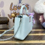 loius vuitton capucines blue 5