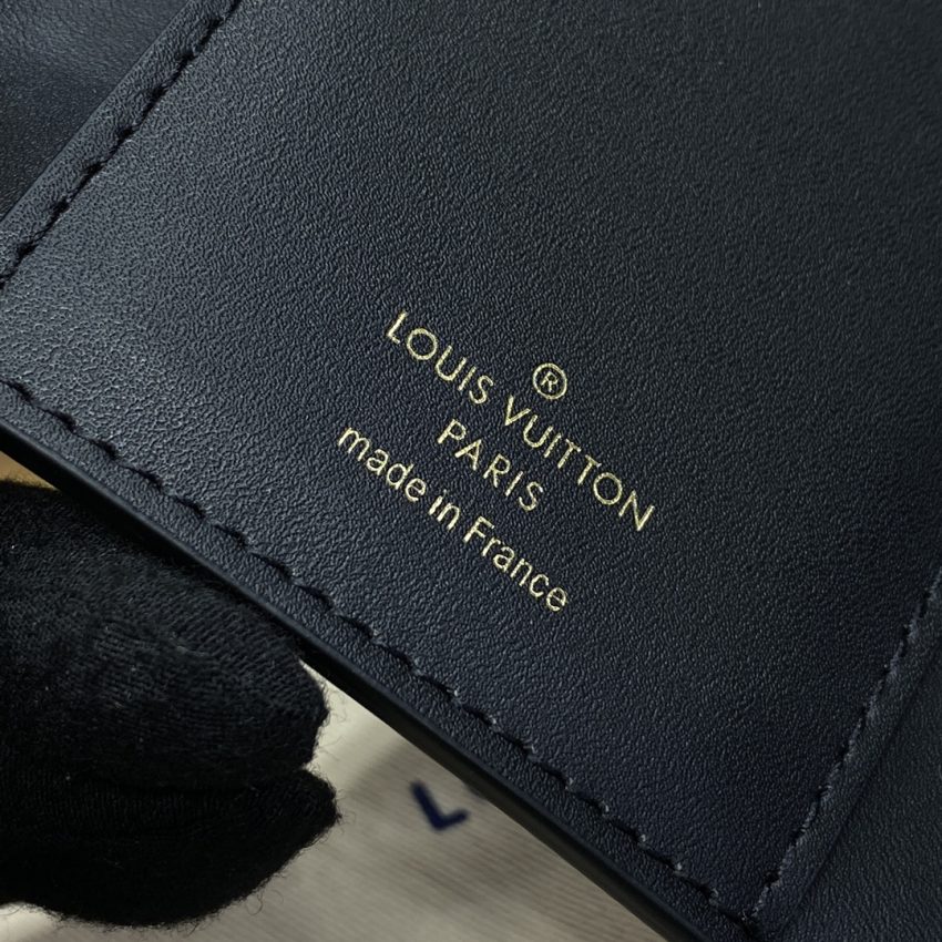 loius vuitton capucines compact wallet 7