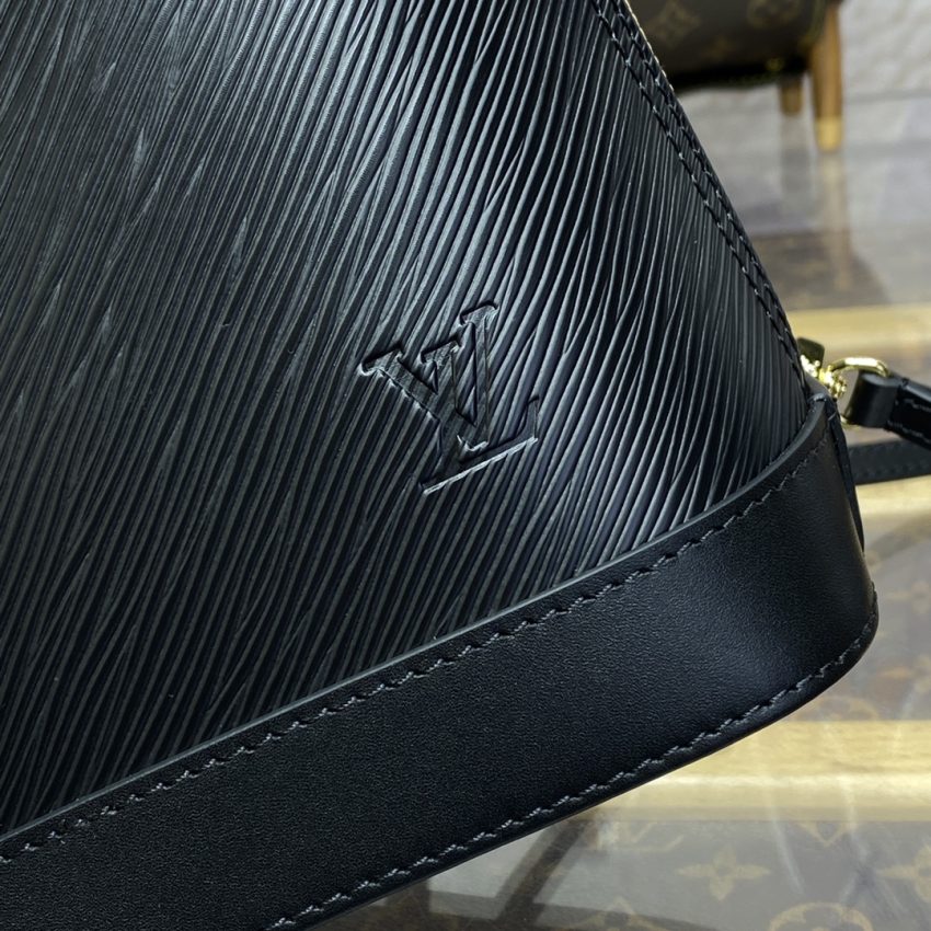 louis vuitton alma backpack black 5