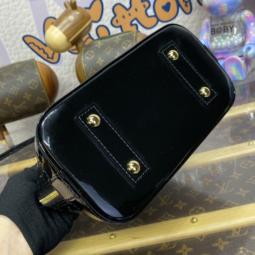 louis vuitton alma bb black patent 11