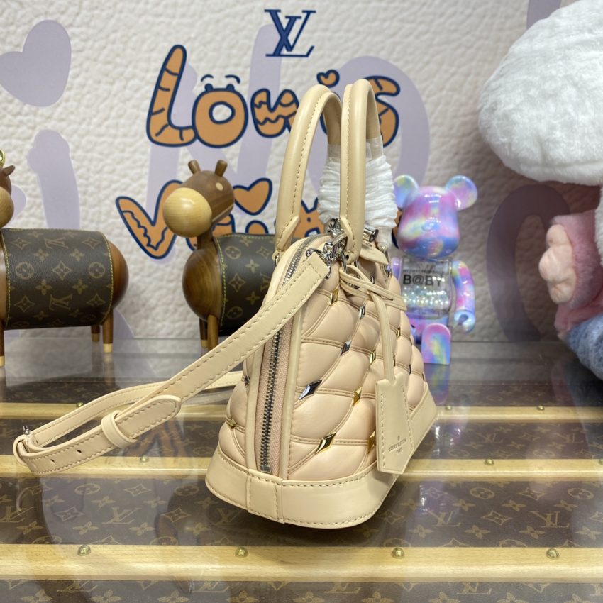 louis vuitton alma bb nude pink 3
