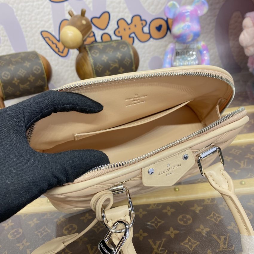 louis vuitton alma bb nude pink 6