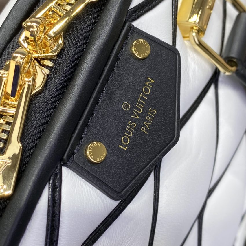 louis vuitton alma bb white 5