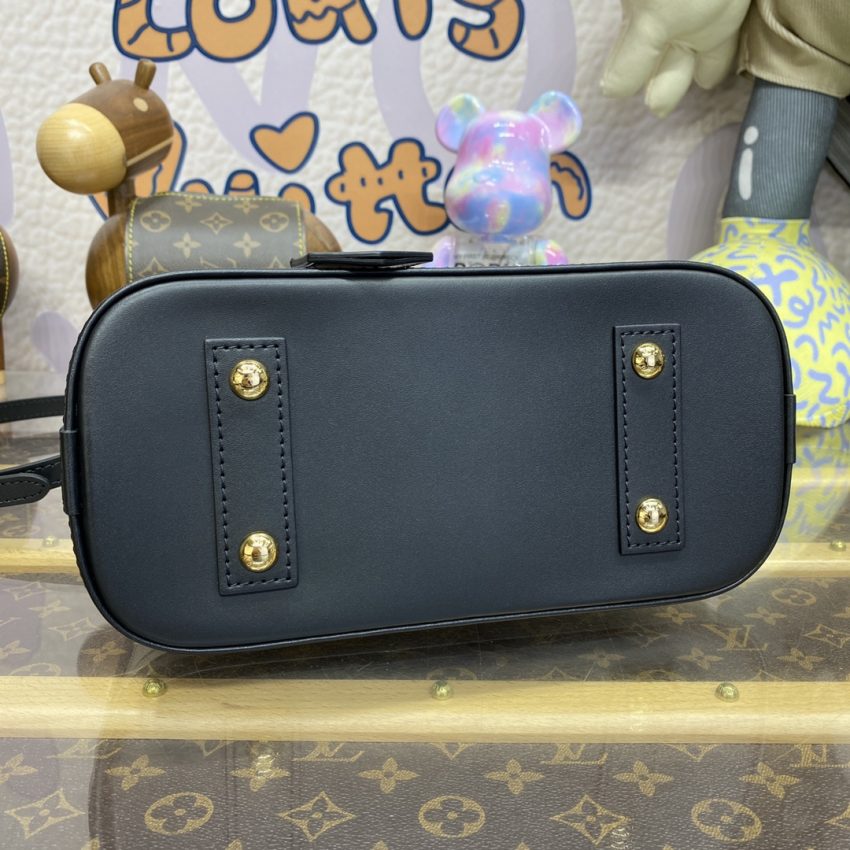 louis vuitton alma bb white 9