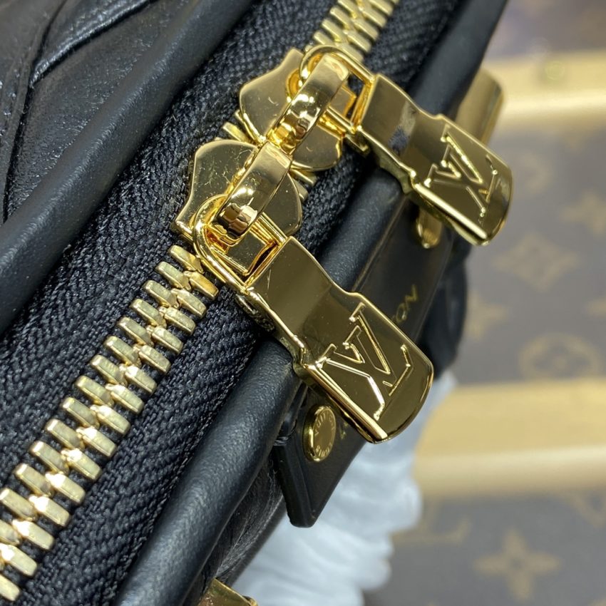 louis vuitton alma nano black 6