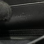 louis vuitton alpha messenger black 2