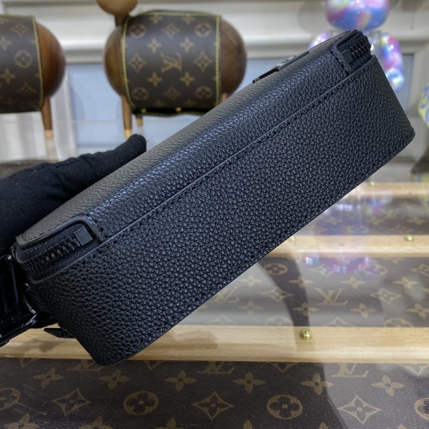 louis vuitton alpha messenger black 7