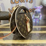 louis vuitton around me 3