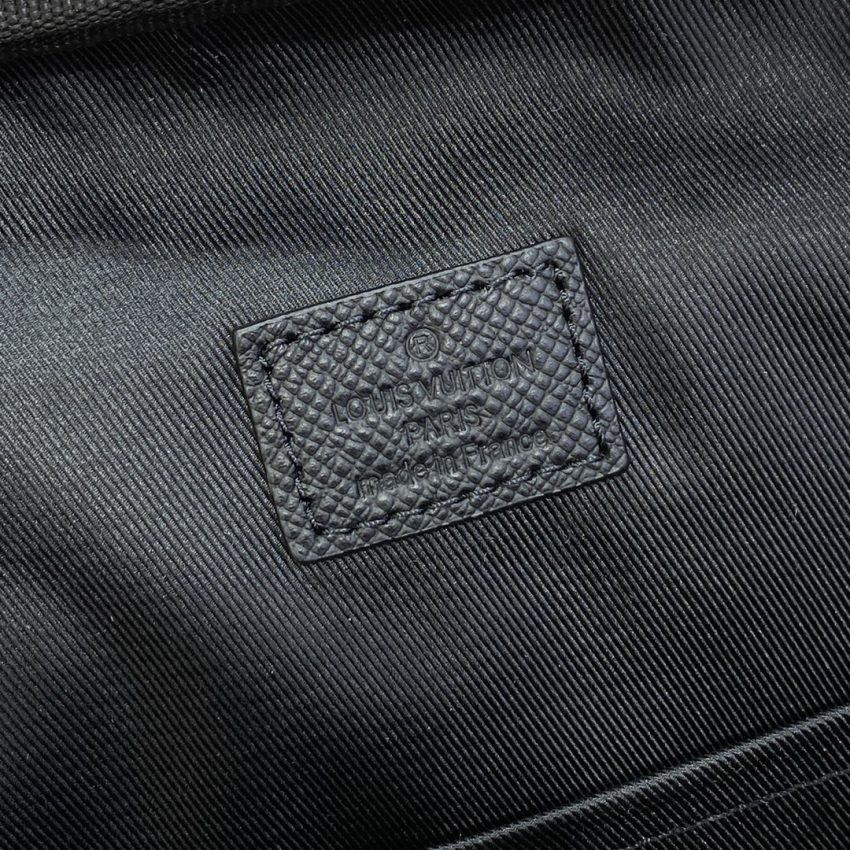 louis vuitton avenue backpack black 2