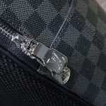 louis vuitton avenue backpack grid 9
