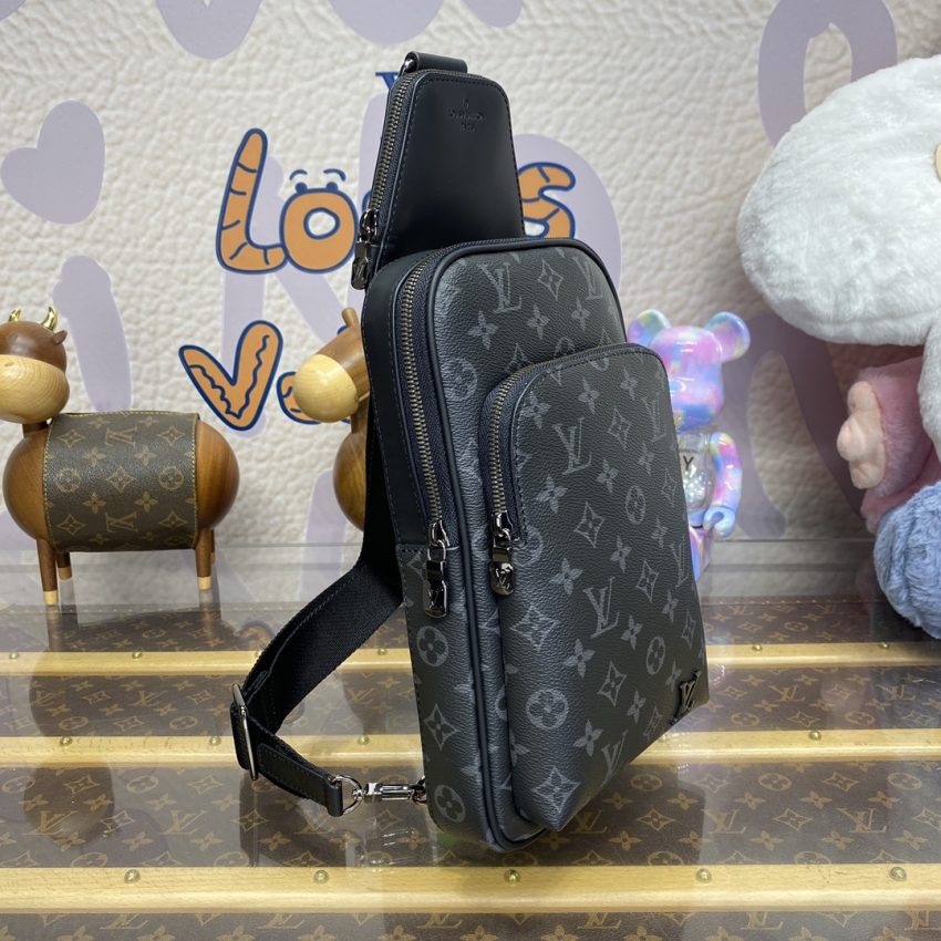 louis vuitton avenue slingbag black 10
