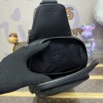 louis vuitton avenue slingbag black 5