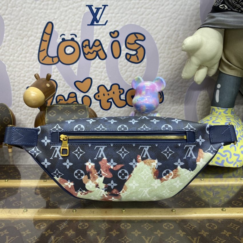 louis vuitton bumbag discovery blue fire 5