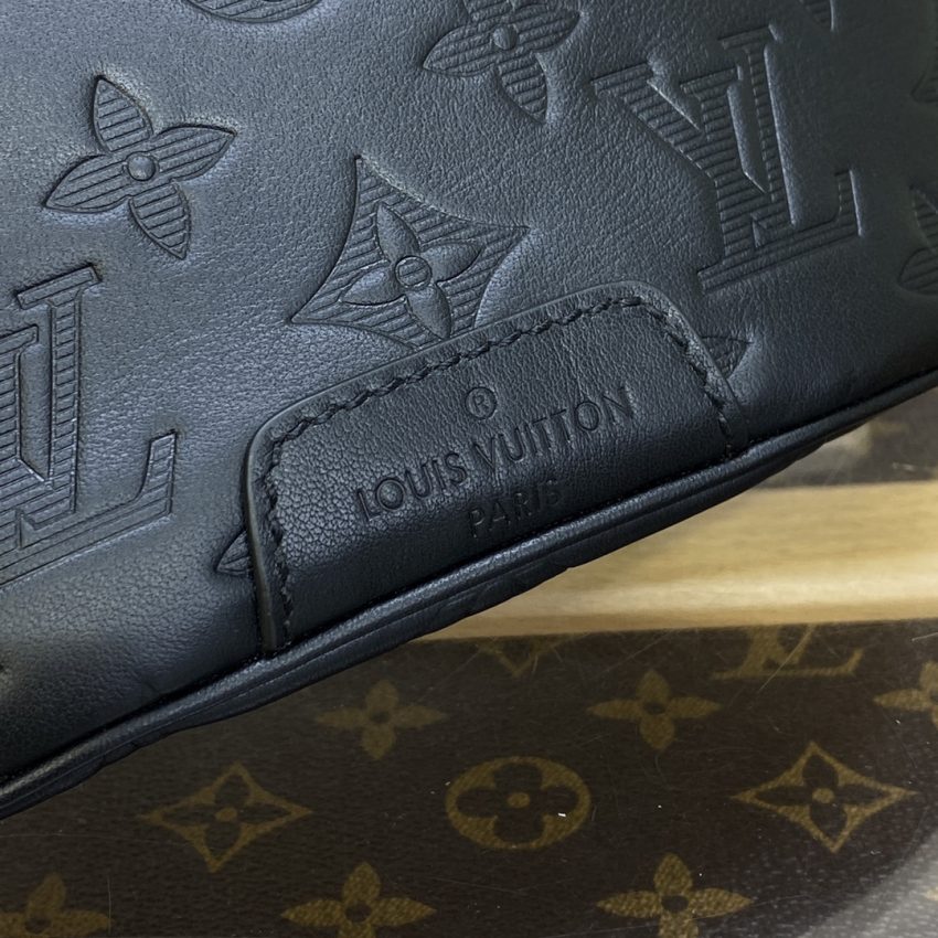 louis vuitton bumbag discovery full black 5