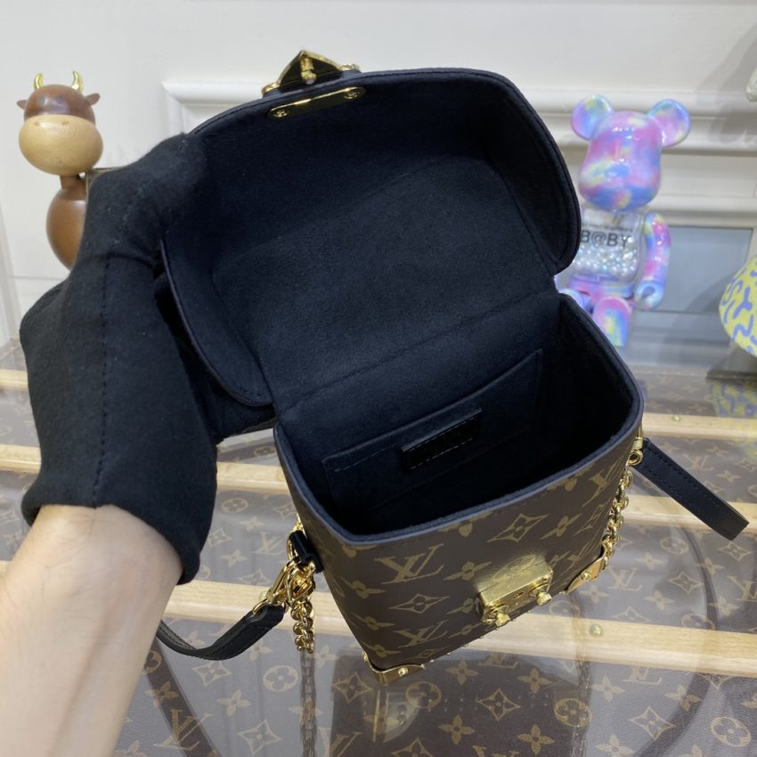 louis vuitton camera box brown 2
