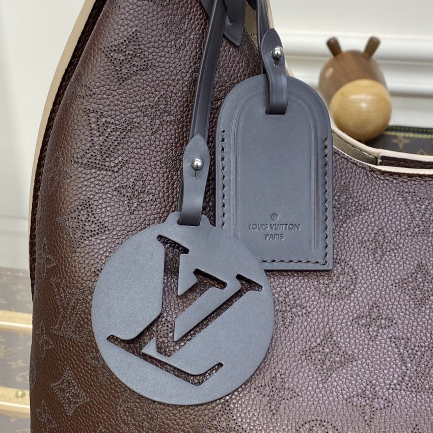 louis vuitton carmel brown 8