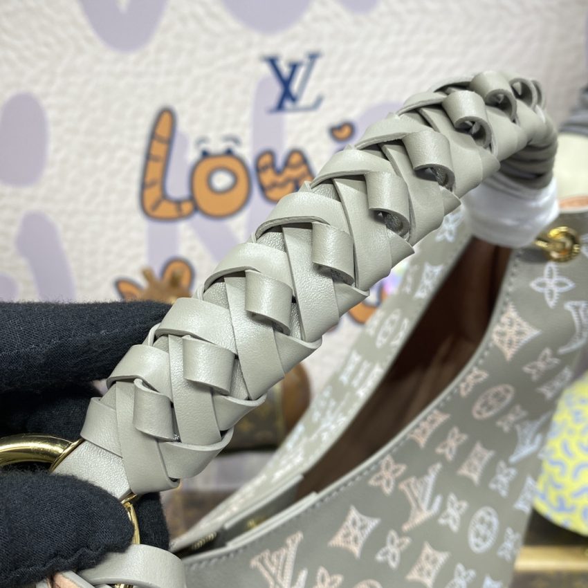 louis vuitton carmel grey 8