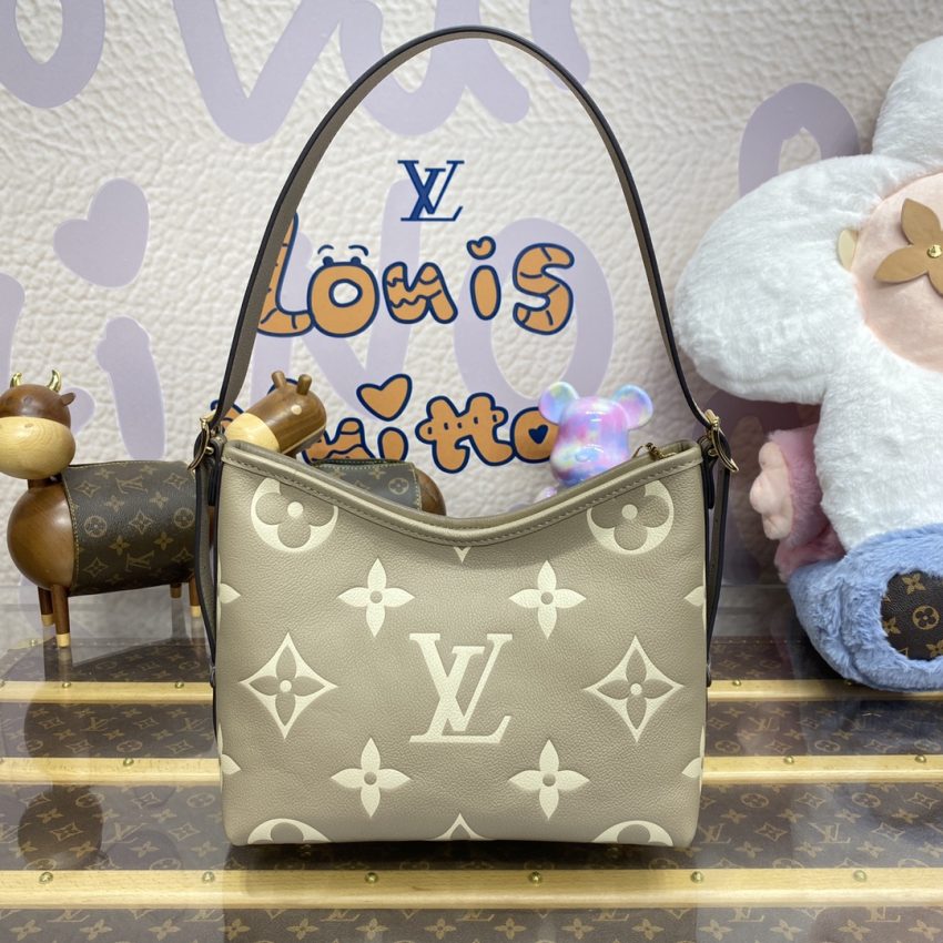 louis vuitton carry all beige 6