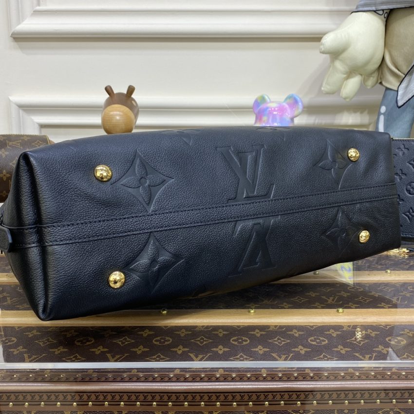 louis vuitton carry all black 7