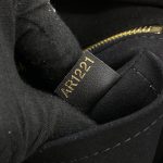 louis vuitton carry all black 9