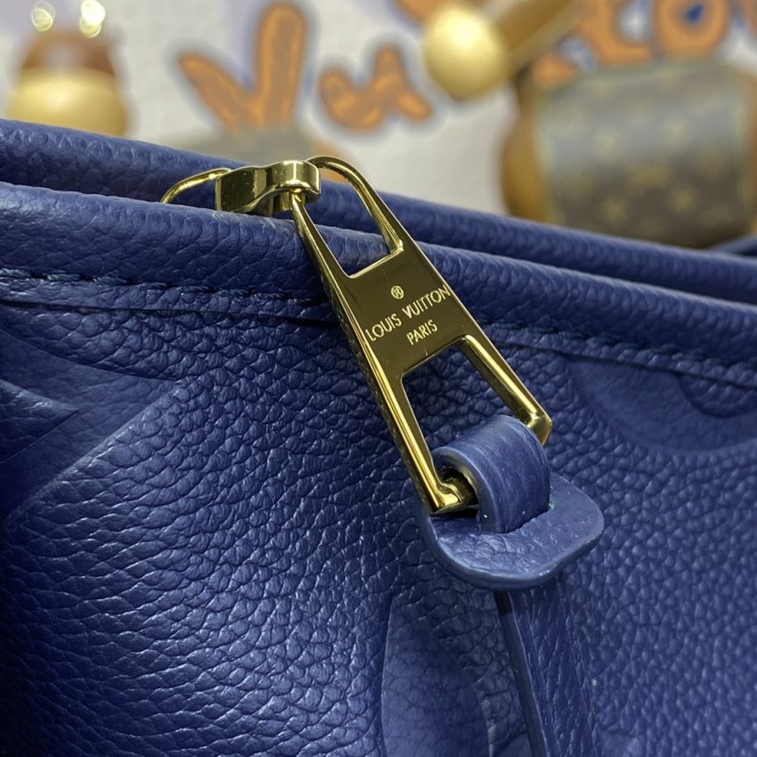 louis vuitton carry all mm dark blue 9