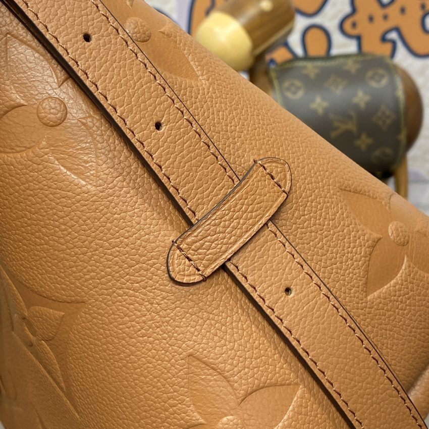louis vuitton carry all pm brown 6