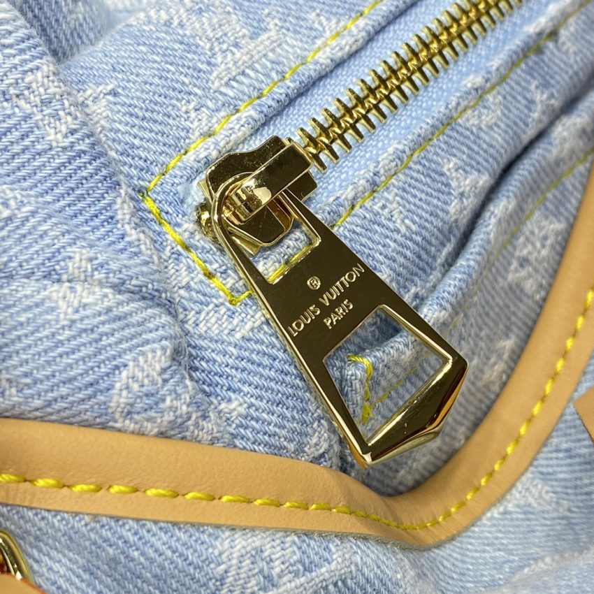 louis vuitton carry all pm light denim 10