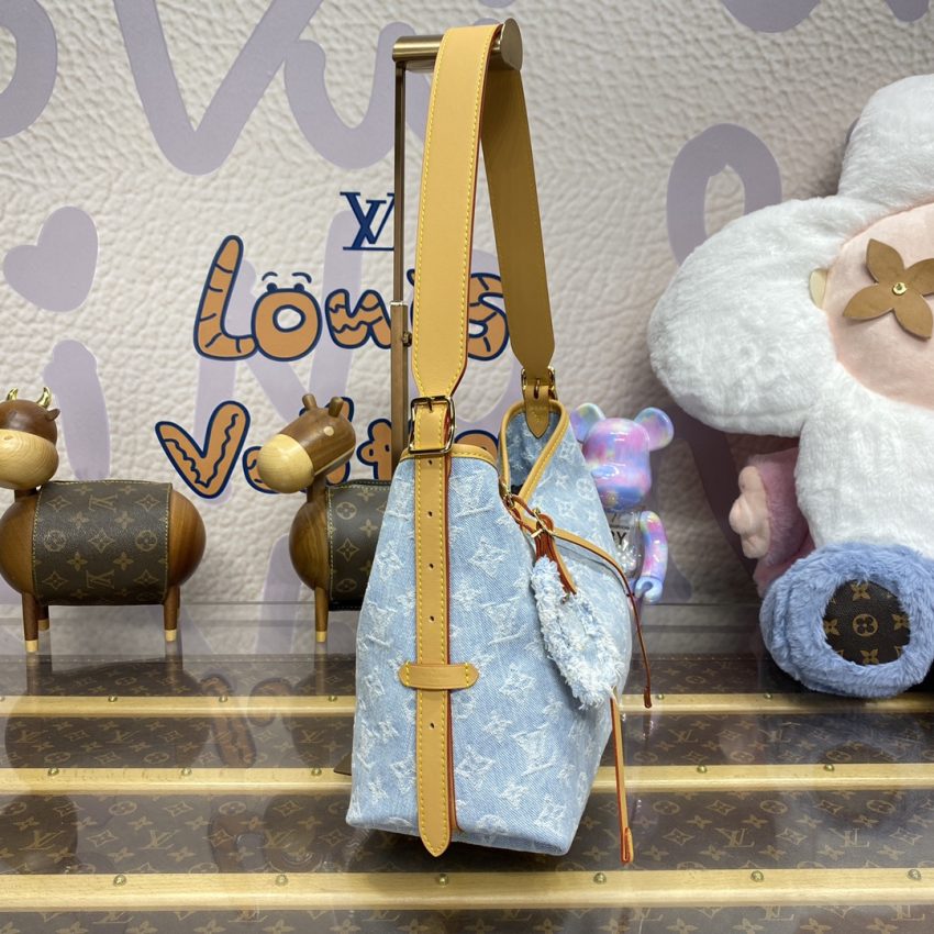 louis vuitton carry all pm light denim 5