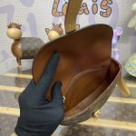 louis vuitton chantilly 8