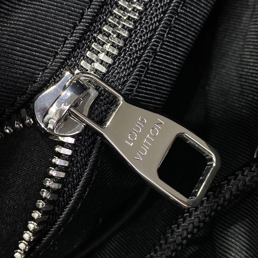 louis vuitton christopher backpack black 2