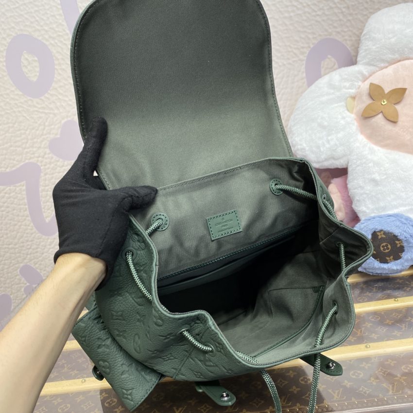 louis vuitton christopher backpack green 3