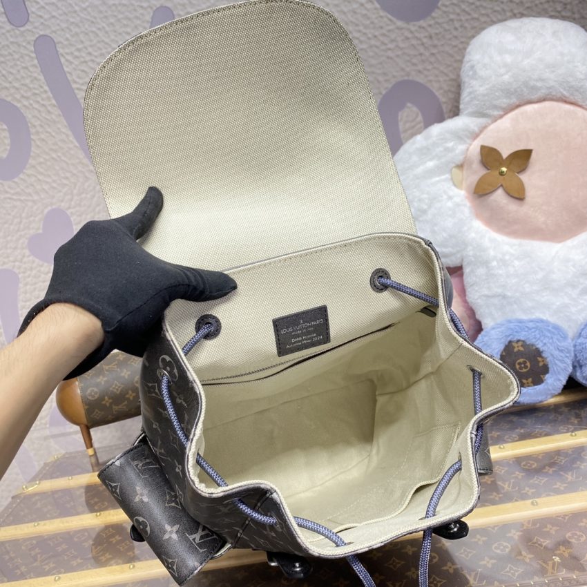 louis vuitton christopher backpack grey 9