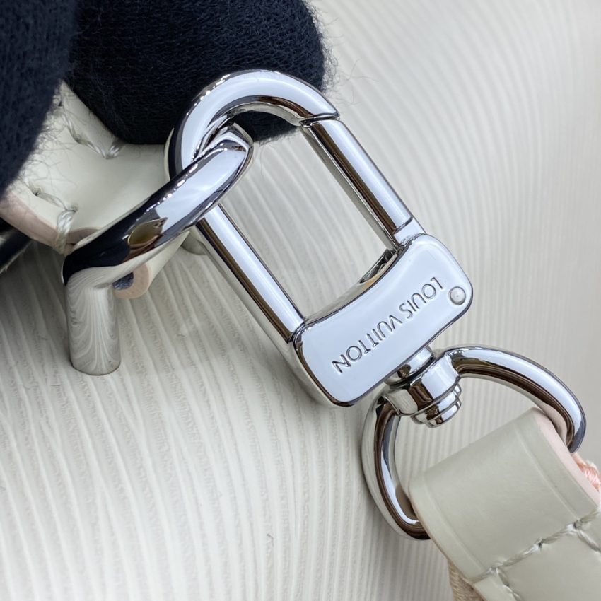 louis vuitton cluny mini beige 2