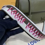 louis vuitton cluny mini green 5