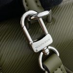 louis vuitton cluny mini green 8