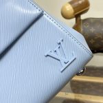 louis vuitton cluny mini sky blue 5
