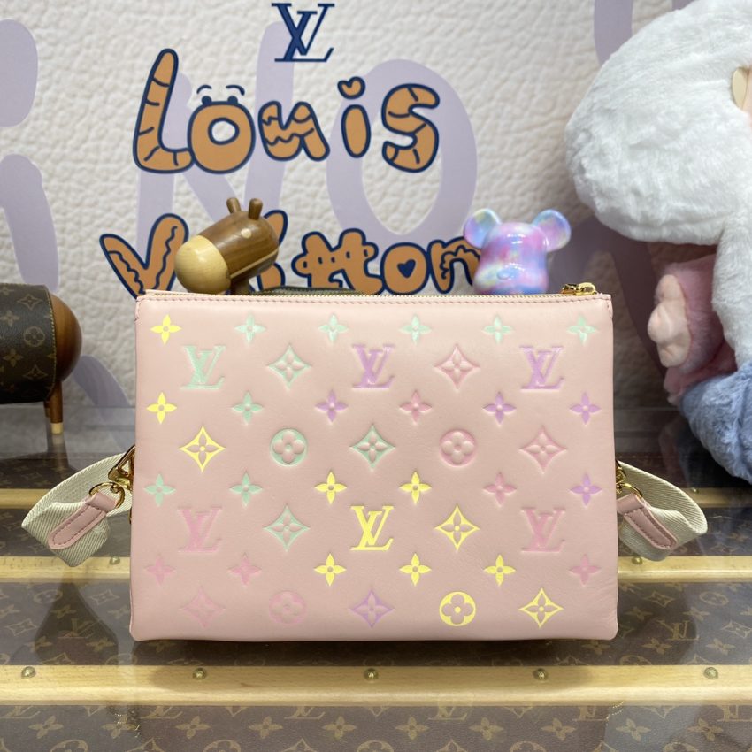 louis vuitton coussin pink 11