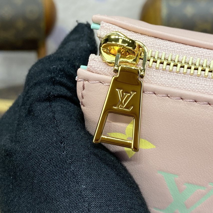 louis vuitton coussin pink 6