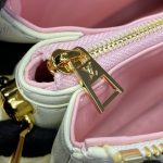 louis vuitton coussin white orange 5